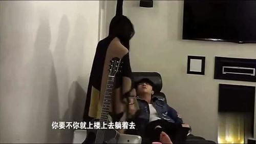 娱乐吃瓜爱情故事小说,爱情与娱乐的甜蜜碰撞