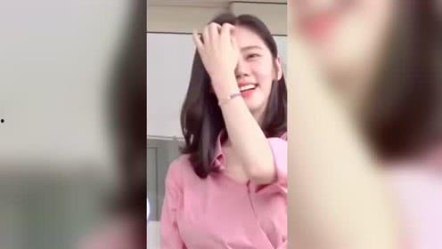 吃瓜娱乐小姐姐视频下载,吃瓜娱乐小姐姐视频引发网友热议，特效与颜值齐飞