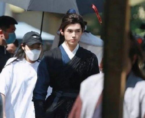 娱乐吃瓜君皓衣行,幕后故事与主演动态大揭秘