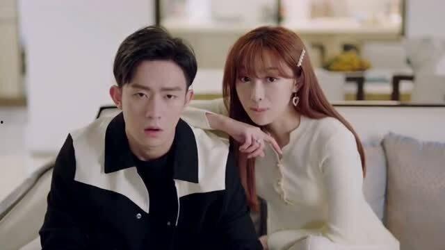 娱乐吃瓜酱情侣吵架视频,吃瓜群众笑翻，娱乐吃瓜酱带你领略情侣日常