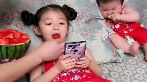 娱乐吃瓜酱儿子女儿,揭秘明星家庭，儿子女儿的成长故事