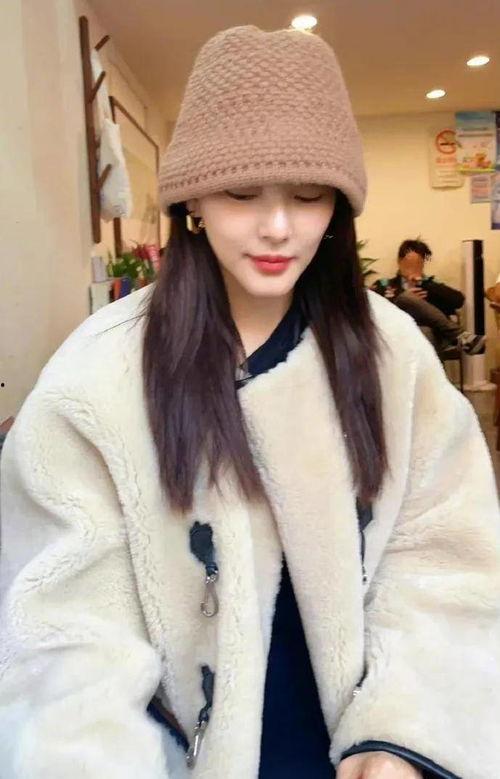 娱乐圈吃瓜小糖糖,揭秘明星背后的甜蜜与苦涩